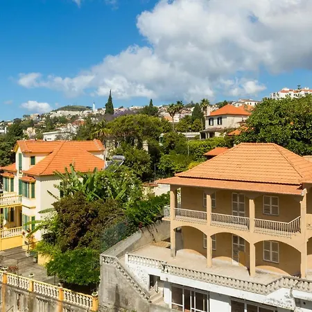 Jacaranda Apartment